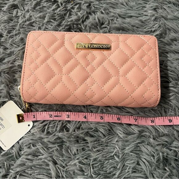 Ivy London Quilted Wallet NWT - Picture 9 of 10